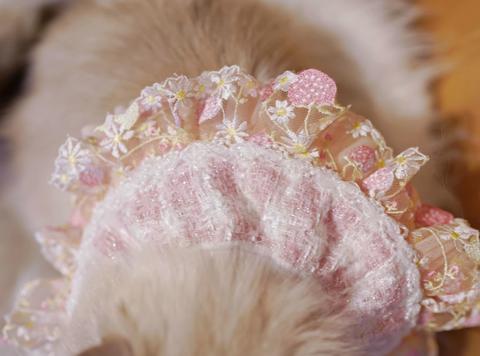 B.Bing Bouclé Bibs Strawberry Sweet Heart