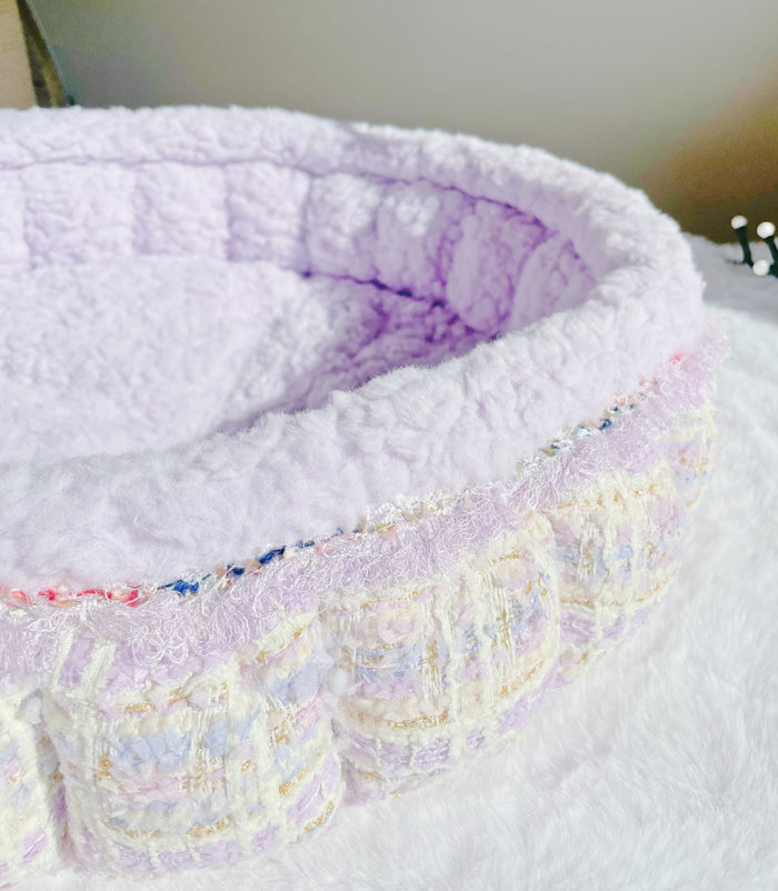 B.Bing Bouclé Round Bed