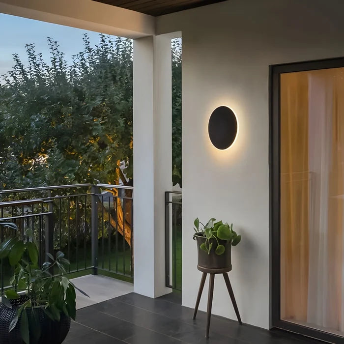 Black Metal Wall Sconce — product view 4