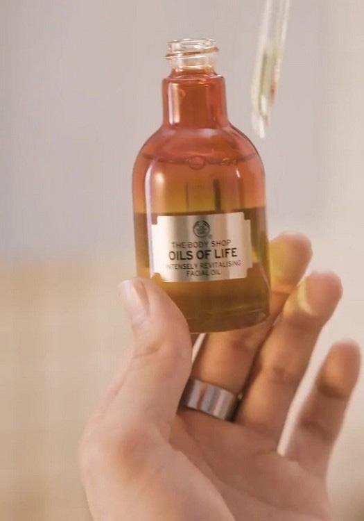 Oils of Life™ Intensely Revitalising Facial Oil
