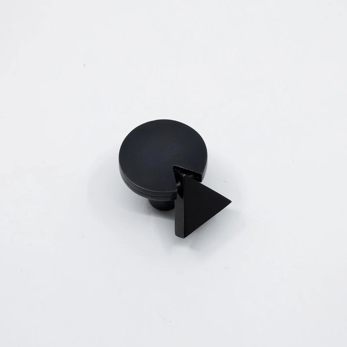 Profile Dangle Pull – Blackened Bronze