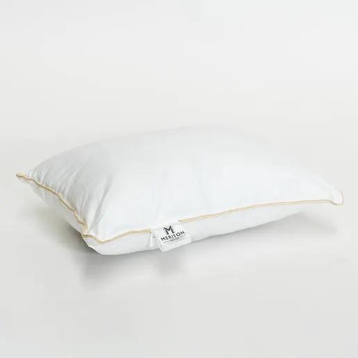 Shhh Silk X Meriton Suites Serenity Travel Set by ShhhSilk. Shop Meriton Suites