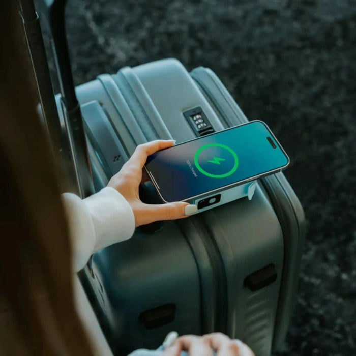SnapWirless PowerPack Universal 2 - 6 in 1 Travel Power Bank by SNAP Wireless. Shop Meriton Suites