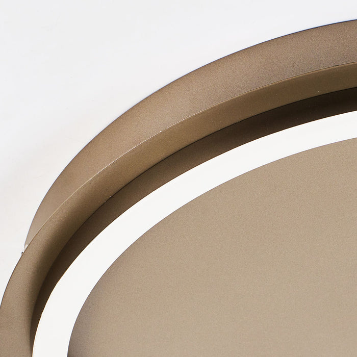 Close-up of the Stellaris latte finish and its bright inner LED ring edge