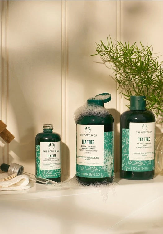 Tea Tree Skin Clearing Facial Wash