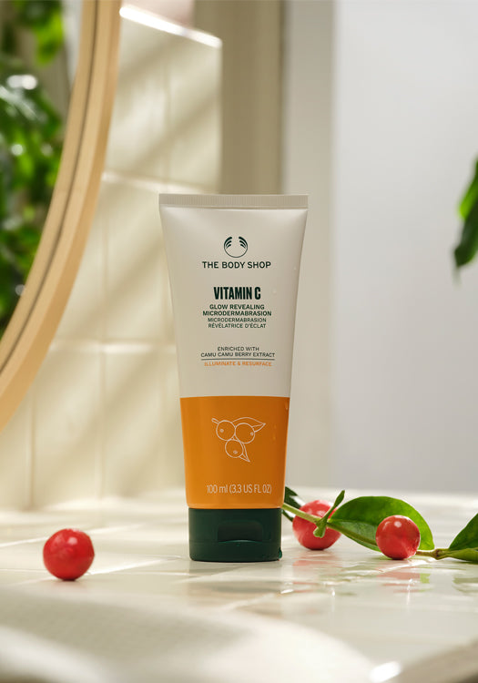 Vitamin C Glow Revealing Microdermabrasion